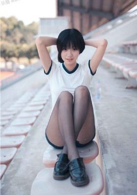 成人精品二区-高清在线播放观看