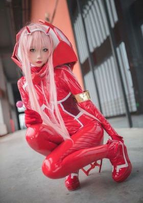 男男吃奶玩乳尖h文-加长版天堂资源最新版