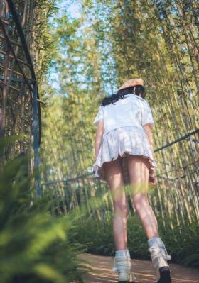 曰韩免费视频-短视频啦啦啦在线播放